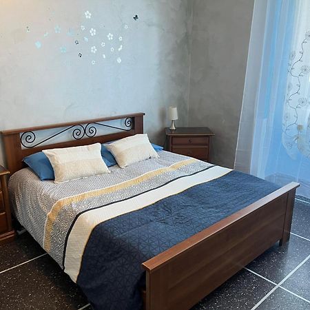 Appartamento Invrea Genua Exterior foto